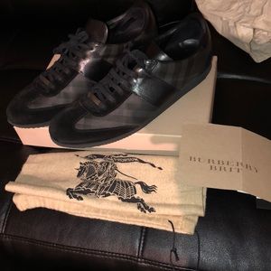 Burberry sneakers